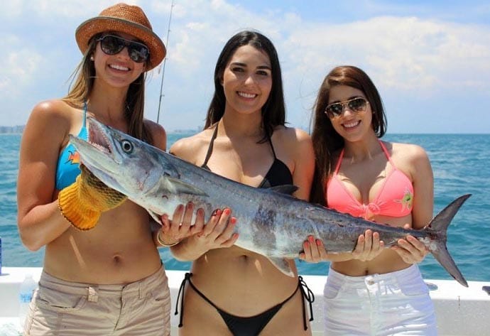 girls-fishing